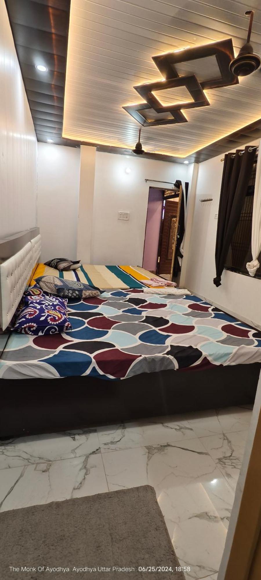 Shree Ayodhya Dham Guest House 300 Meter From Sri Ram Temple Free Pick Up , Drop , Breakfast & Wifi Exterior foto
